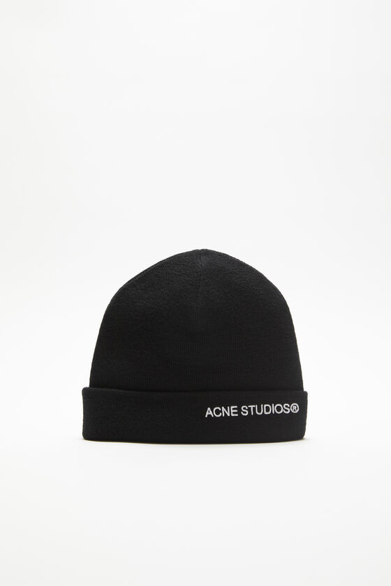 (image for) Interesting Logo beanie